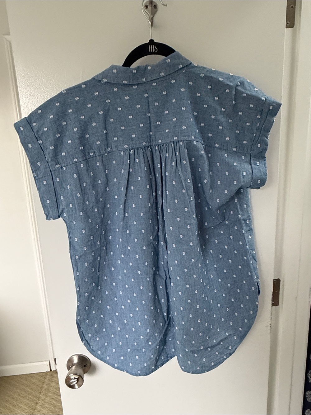 LOFT Light Blue Dot Print Short Sleeve Button-Front Shirt - Picture 4 of 4